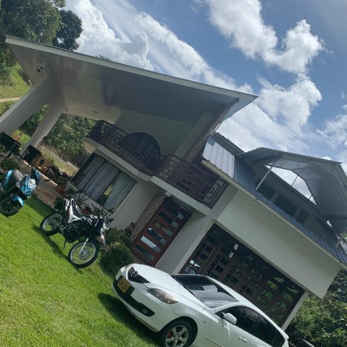 407875510_122110177214124121_9123152264329796897_n